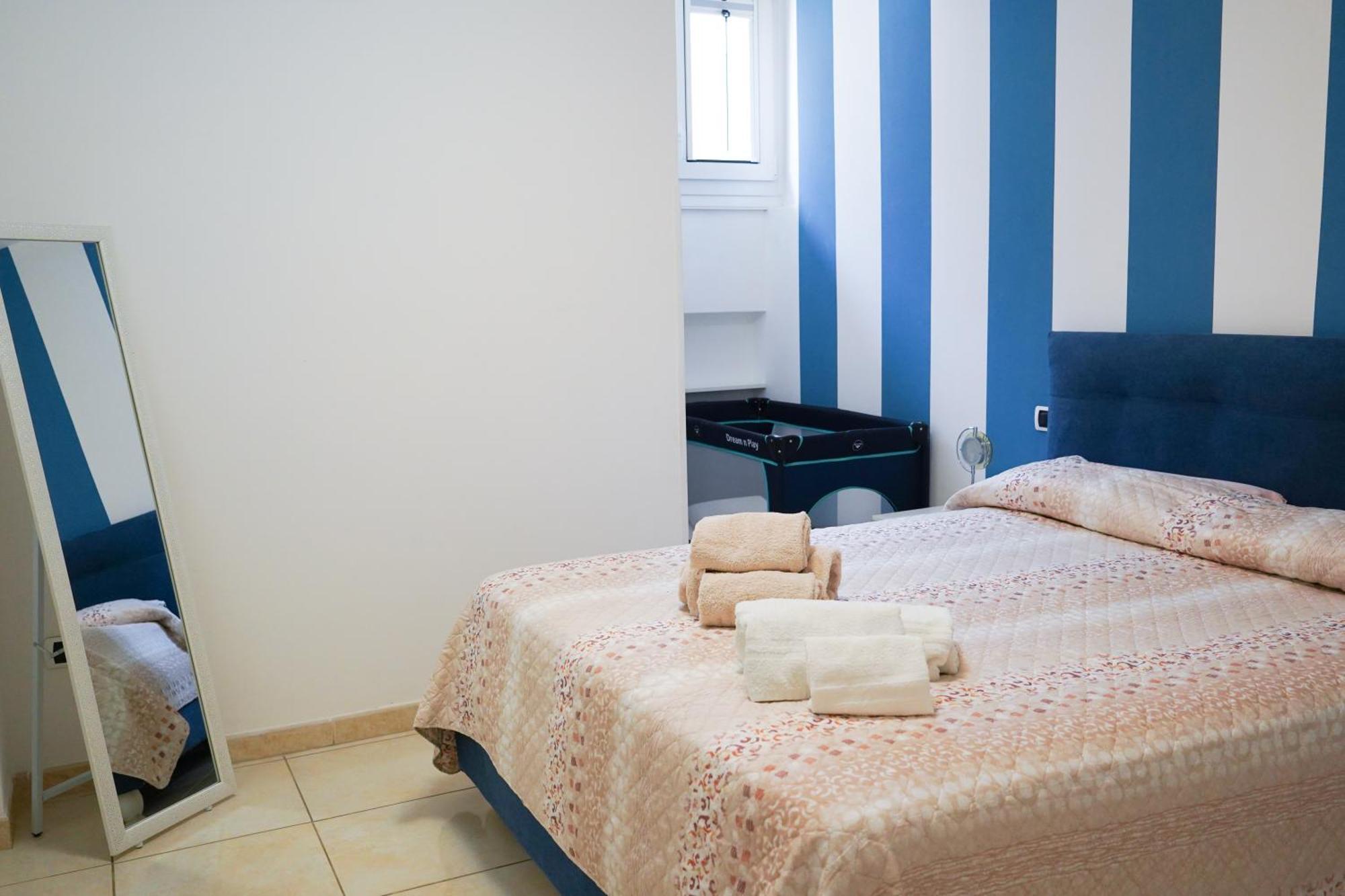 Апартаменты Casa Nicole A Сан-Бенедетто-дель-Тронто Экстерьер фото
